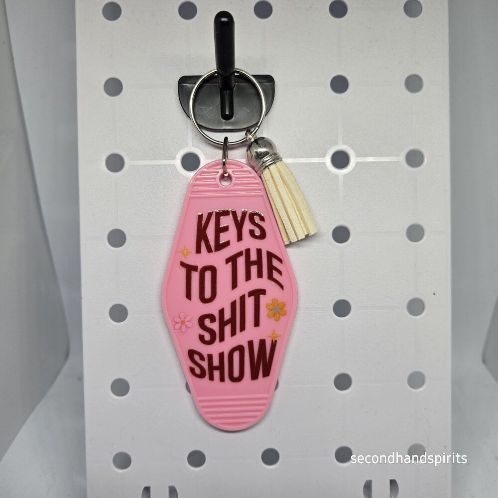 Nostalgic Classic Motel Keychain Keys To The .... Show In Pink